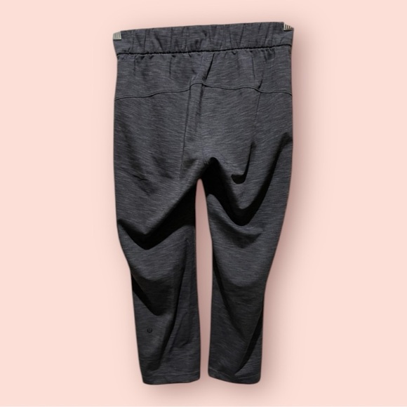 Lululemon On The Fly‎ Pant (28") Heathered Black size 4 - Picture 9 of 10